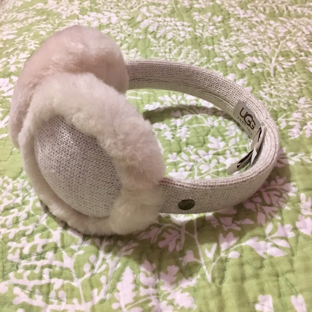 COPY - Original UGG Women's wired earmuff